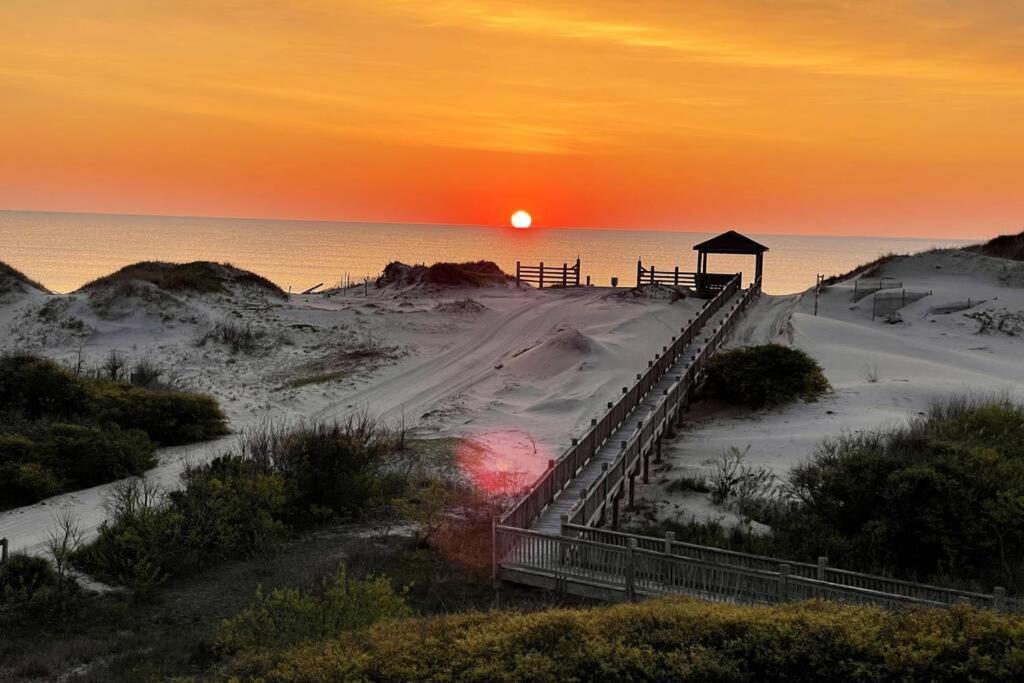 Oceanfront Grandeur In 4X4 Outerbanks - Mark Twain كورولا المظهر الخارجي الصورة